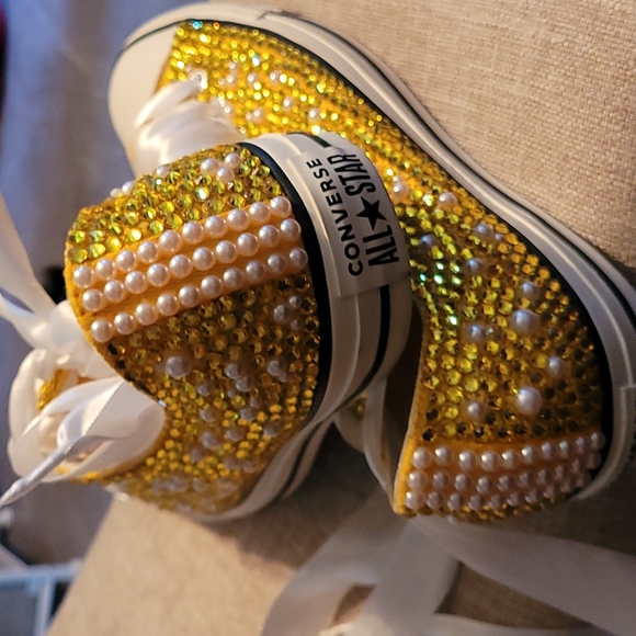 Converse Custom - Picture 3 of 5